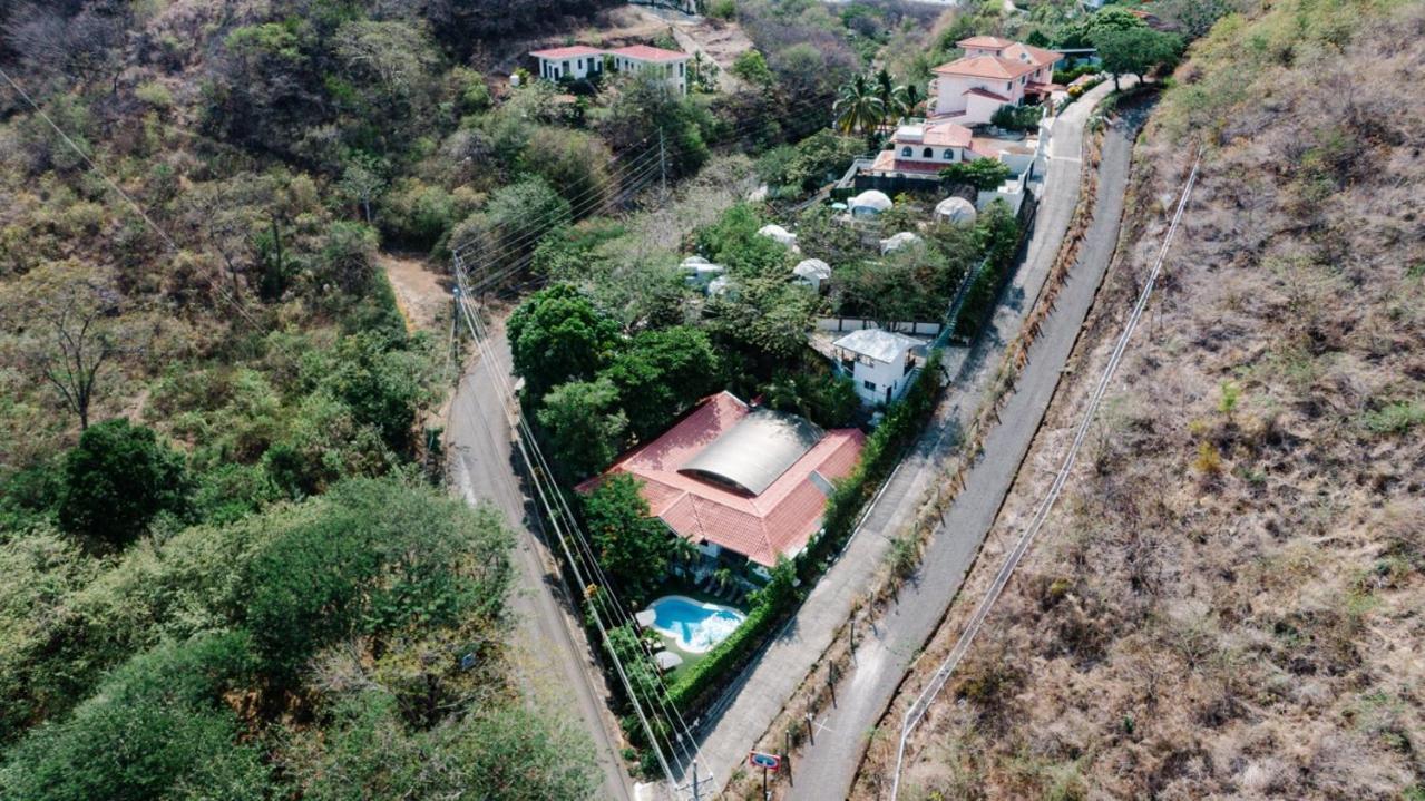 Hotel Ocotal Bed & Breakfast Playa Ocotal Buitenkant foto